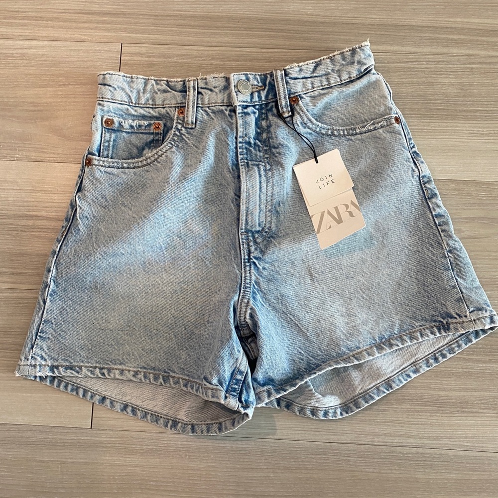 BNWT Zara Women’s Jean Shorts